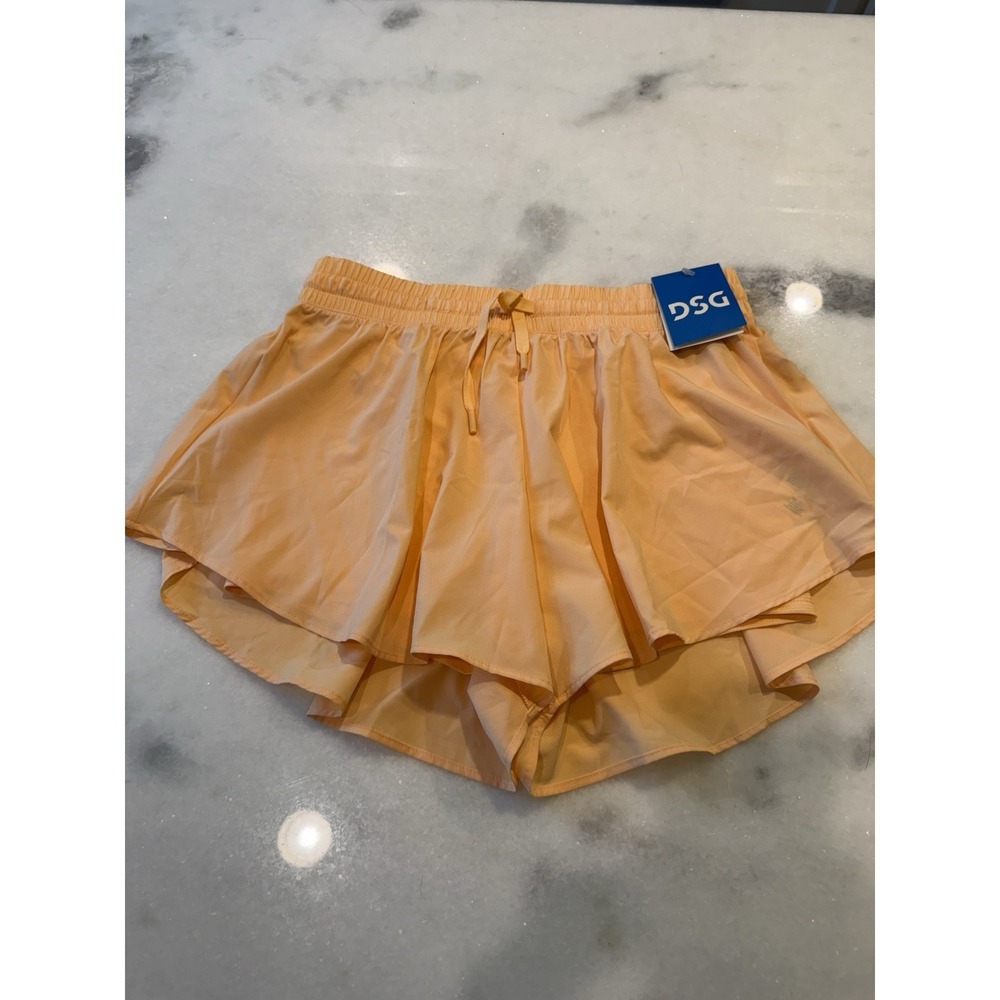 New DSG Mid Rise Flutter Short Girls Size XL Peach